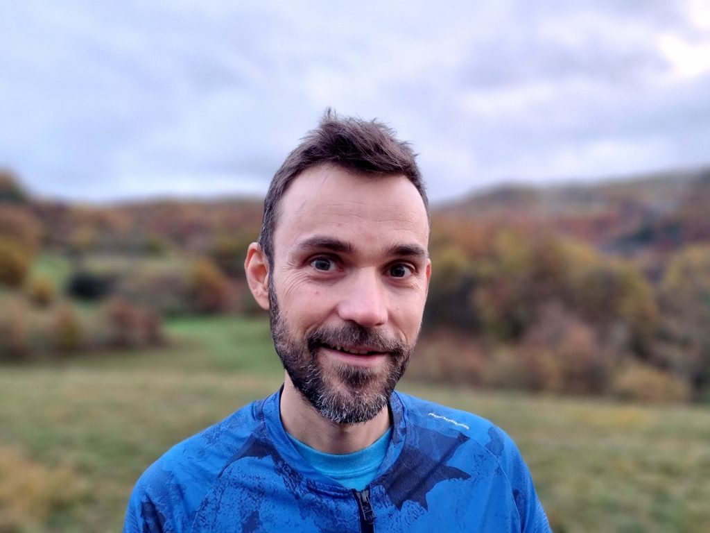 igor tour leader